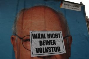 Neonazistische Propaganda, verklebt in der Landsbergerstraße. Foto: Robert Andreasch